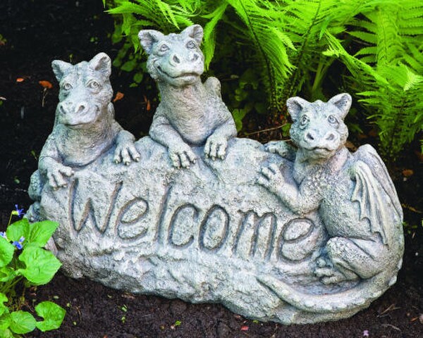 Welcome Dragons Sculpture